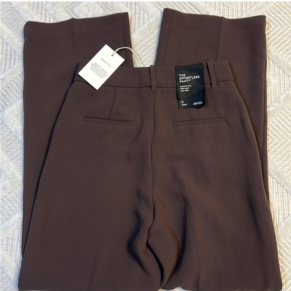 Aritzia -The Effortless Pant Crepette - Picture 5 of 8